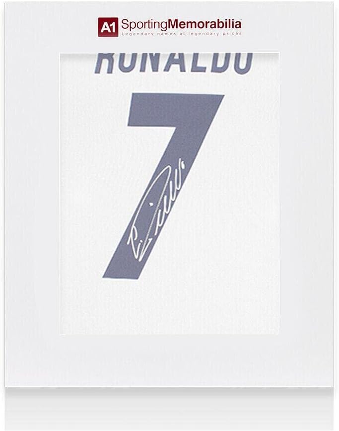 Cristiano Ronaldo potpisao košulju Real Madrid - 2020-21, dom, broj 7 - Poklon kutija - Autografirani nogometni dresovi