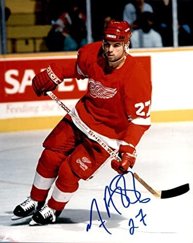 Micah Aivazoff potpisala je Detroit Red Wings Photofile 8x10 Fotografija - Autografirane NHL fotografije