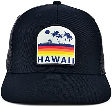 Mještanin okrunjuje havajsku kapicu šeširom